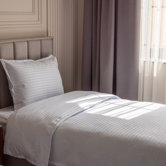 Room photo Meridian Plaza  by Reikartz