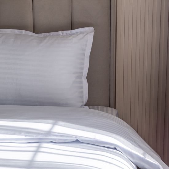 Room photo Meridian Plaza  by Reikartz