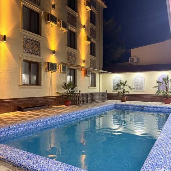 Hotel photo BakhMir Palace  by Reikartz