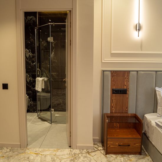 Room photo Meridian Plaza  by Reikartz