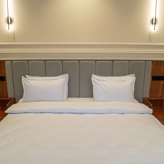 Room photo Meridian Plaza  by Reikartz