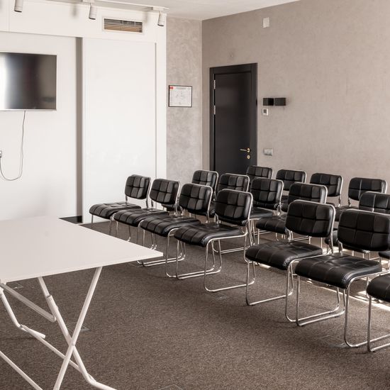 Фото конференц-сервиса отеля Reikartz Sky Алматы