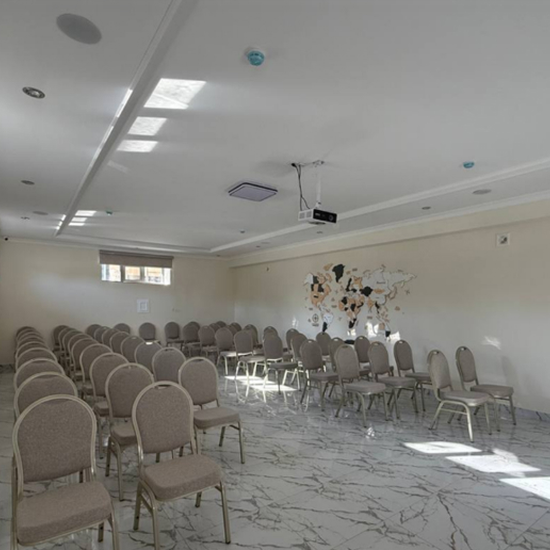 Фото конференц-сервиса отеля Reikartz Карши