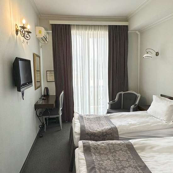 Room photo Reikartz City Tbilisi Hotel