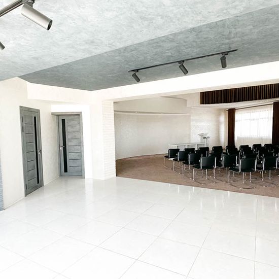 Фото конференц-сервиса отеля Reikartz Bahor Бухара