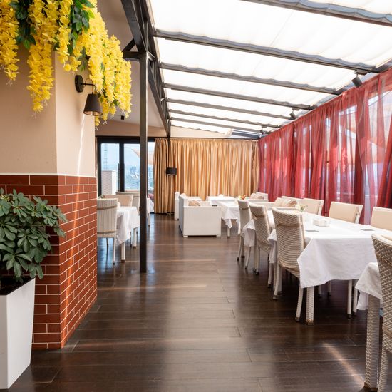 Фото ресторана/бара отеля Reikartz Sky Алматы